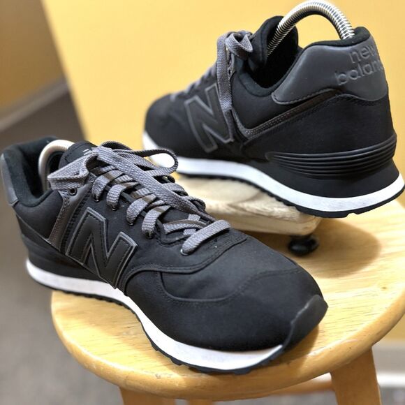 New Balance 574 Classic Shoes Mens Size 10 Black Gray Suede Mesh ML574EVB - Picture 4 of 10